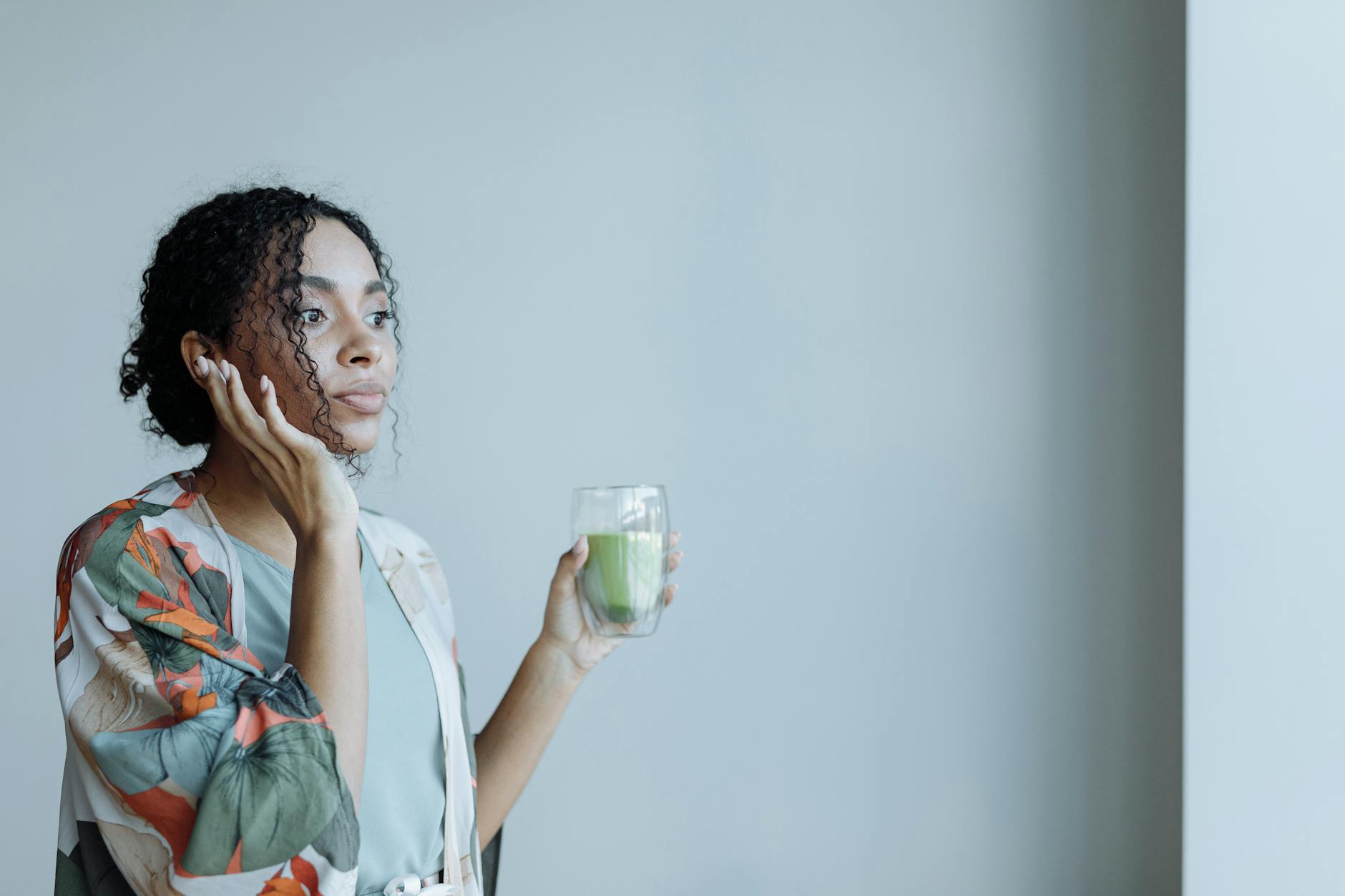Chá Verde: O Segredo Natural para uma Pele Radiante e Emagrecimento Eficaz — chá verde benefícios para a pele e emagrecimento
