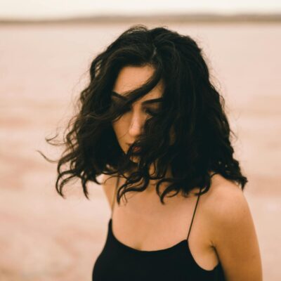 Cabelo Ressecado em Casa: Guia Definitivo para Hidratação Profunda e Brilho Instantâneo — como hidratar cabelo ressecado em c