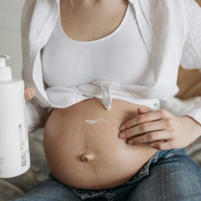 Hidratação Essencial na Gravidez: O Guia Definitivo para Fazer Corretamente e Proteger Mãe e Bebê — hidratação do corpo na gr