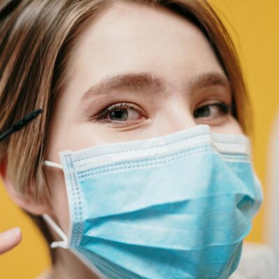 As Melhores Máscaras de Cílios que Não Borram Abaixo dos Olhos: Guia Completo para um Olhar Impecável — máscara de cílios que