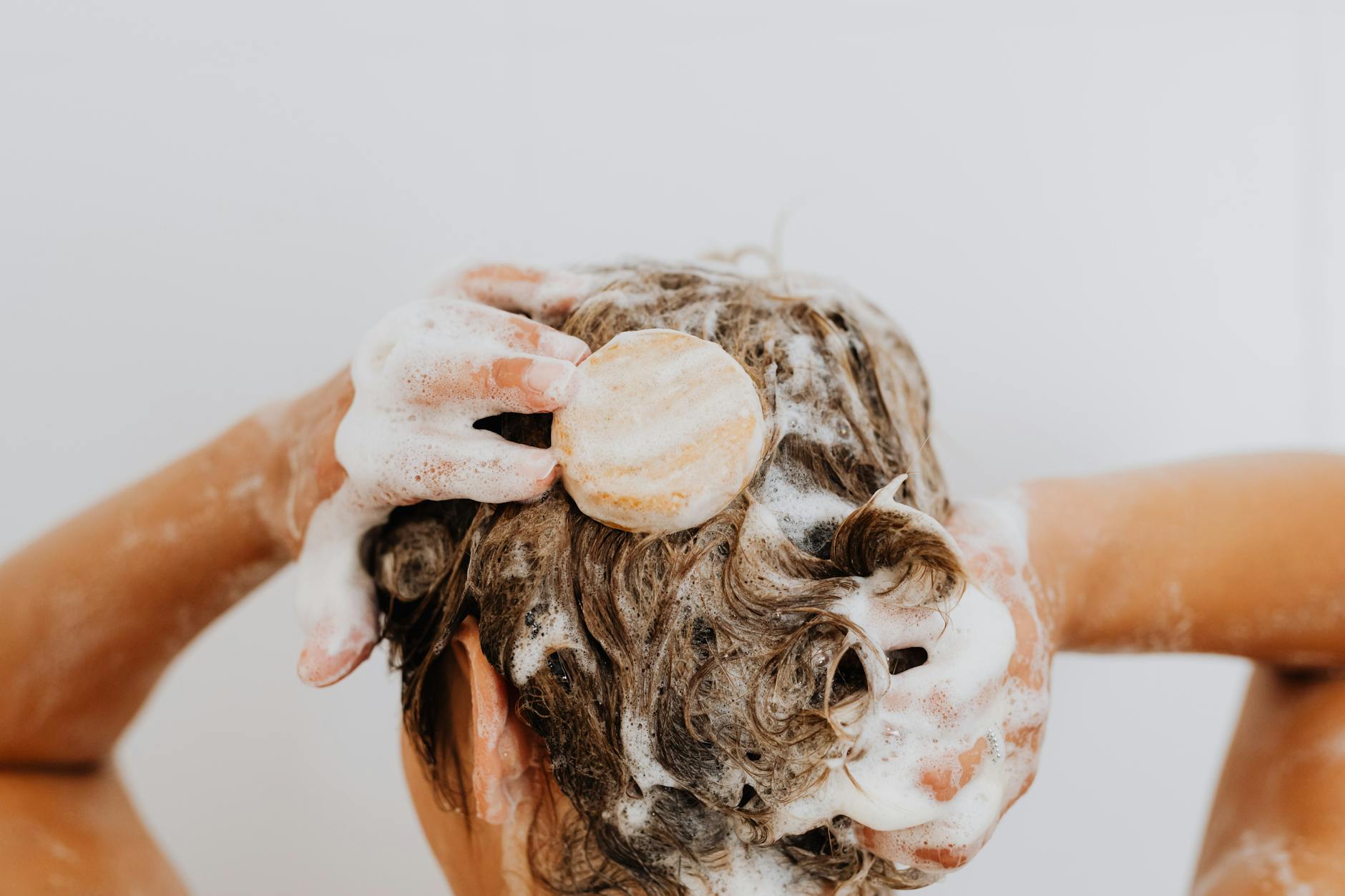 Shampoo para Queda de Cabelo Feminino: O Guia Definitivo para Fios Fortes e Saudáveis — shampoo para queda de cabelo feminino